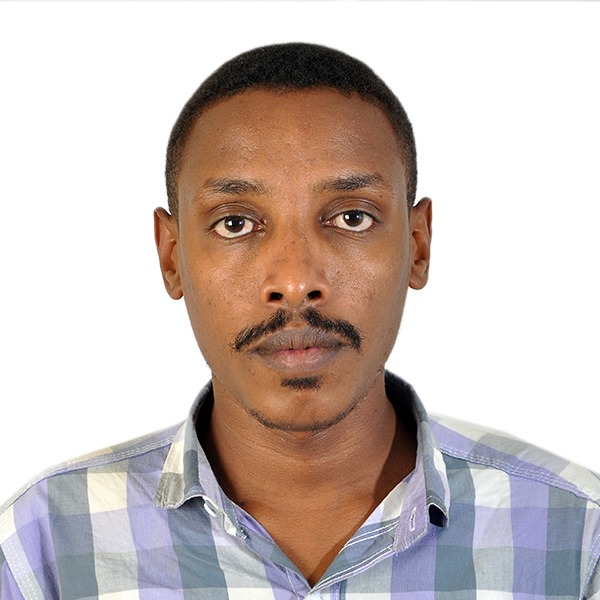 Esam Elzain